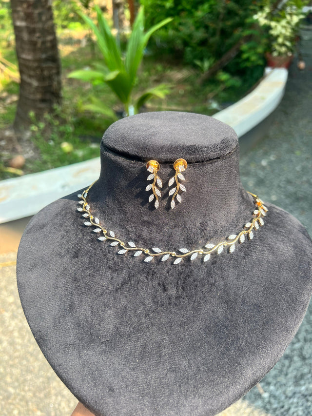 Premium diamond finish leaf pattern  bridal necklace product code D135