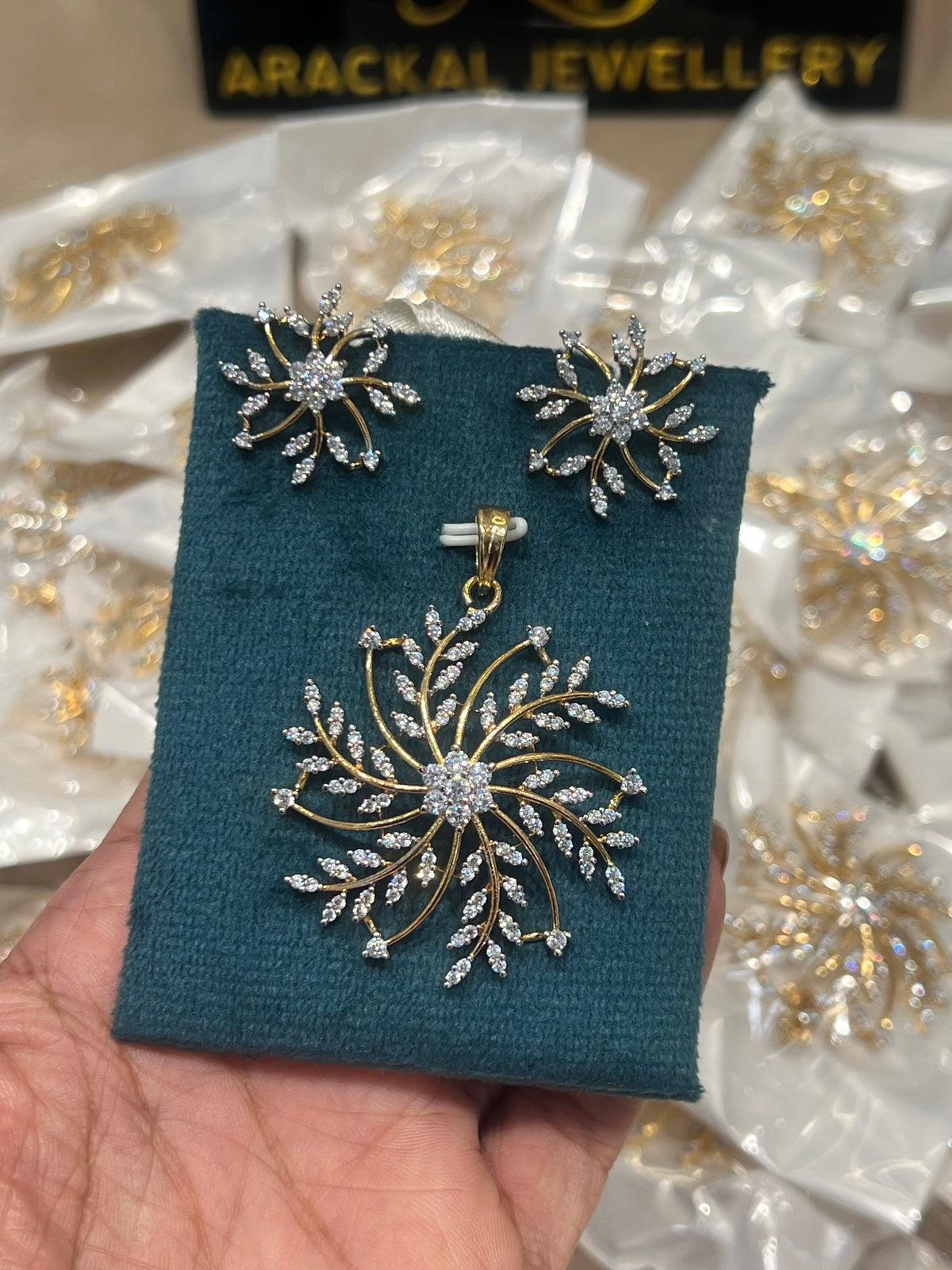 The Pendant Earrings, Long Chain