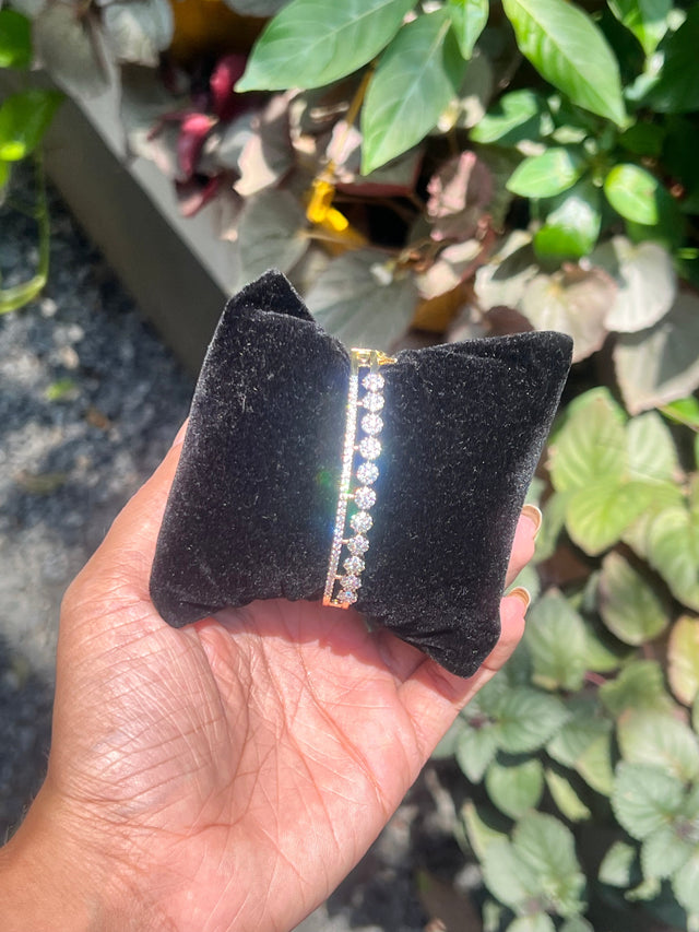 Premium party wear diamond replica not sweat proof openable bracelet product code B142