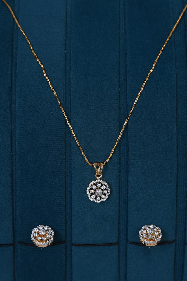 Premium diamond finish pendant with stud product code D333